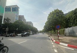 Bán nhà MP Đỗ Đức Dục,Nam Từ Liêm 55m2 x5T, vỉa hè rộng, mặt tiền 4.85m,kinh doanh sầm uất, 21.5 tỷ