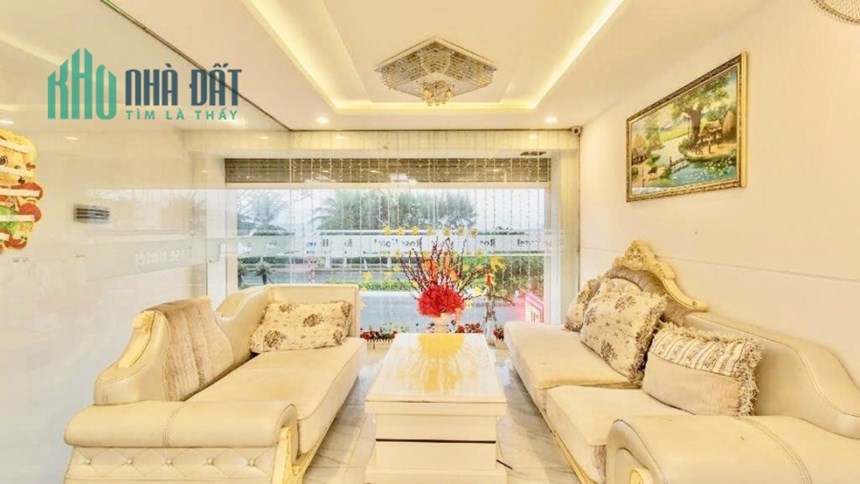 BÁN KHÁCH SẠN 5 TẦNG NGUYỄN TẤT THÀNH - DÒNG TIỀN 130TR/T