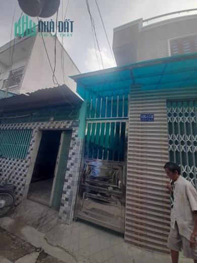 Nhà 4m x 27m hẻm 4315 đường Nguyễn Cửu Phú Bình Tân giá 2 tỷ 700 tr