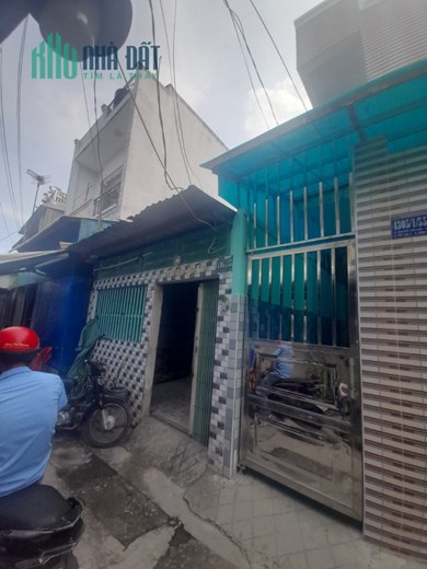 Nhà 4m x 27m hẻm 4315 đường Nguyễn Cửu Phú Bình Tân giá 2 tỷ 700 tr