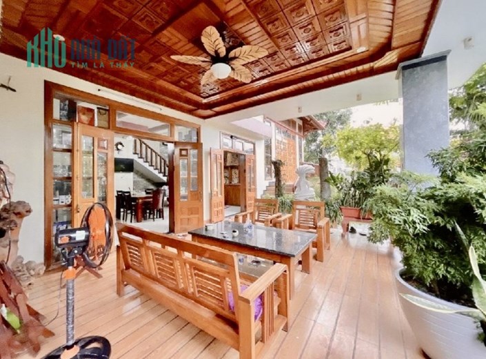 BÁN BIỆT THỰ 3 TẦNG LÔ GÓC KHU ĐẢO NỔI CẨM LỆ - 252M2 - CÓ HỒ BƠI