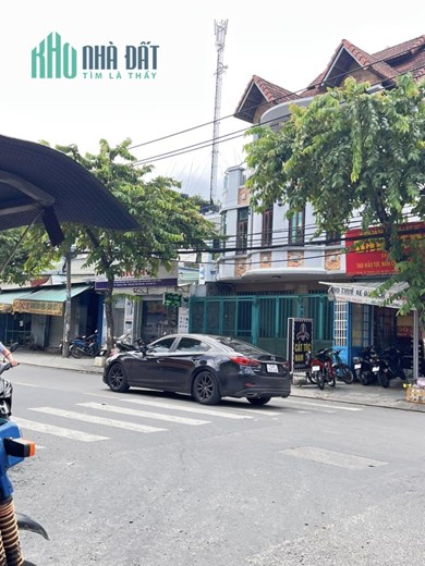 Nhà Mặt tiền thông Nguyễn Ảnh Thủ sang Phan Văn Hơn 100m2, 3 tầng giá rẻ.