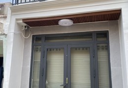 NHÀ QUẬN 5 GIÁP CÁC QUẬN TRUNG TÂM SÀI GÒN - 4 TẦNG - 4 PN 5WC NỘI THẤT LUNG LINH