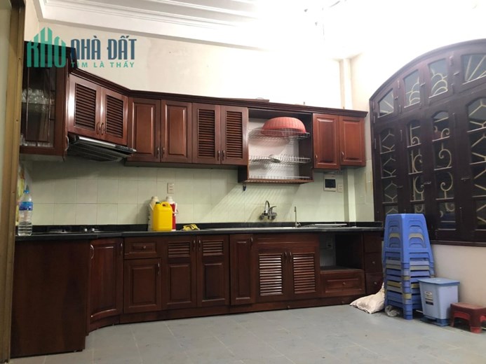 Bán nhà ngõ 80 Hoa Lâm 52m x 4T, oto, kinh doanh giá chỉ nhỉnh 5 tỷ LH: 0936123469