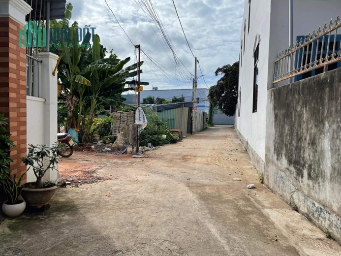 CẦN BÁN GẤP LÔ ĐẤT ĐẸP HẺM PHẠM VĂN DINH- TP.Vũng Tàu