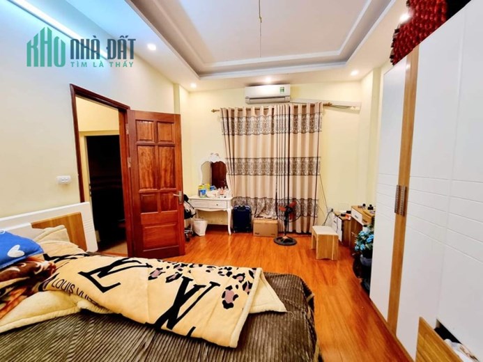 NHÀ ĐẸP KIM NGƯU - MẶT TIỀN RỘNG 6,5M - NỞ HẬU - KINH DOANH TỐT - 20M RA Ô TÔ : 31M 5 TẦNG GIÁ 3TỶ9