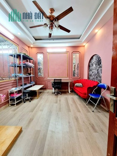 NHÀ ĐẸP KIM NGƯU - MẶT TIỀN RỘNG 6,5M - NỞ HẬU - KINH DOANH TỐT - 20M RA Ô TÔ : 31M 5 TẦNG GIÁ 3TỶ9