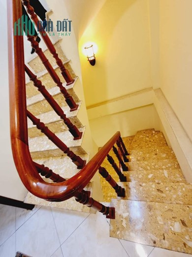 NHÀ ĐẸP KIM NGƯU - MẶT TIỀN RỘNG 6,5M - NỞ HẬU - KINH DOANH TỐT - 20M RA Ô TÔ : 31M 5 TẦNG GIÁ 3TỶ9