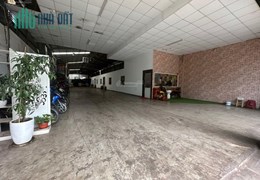 Cho thuê kho Phạm Hữu Lầu, 1000m2, giá 75 triệu