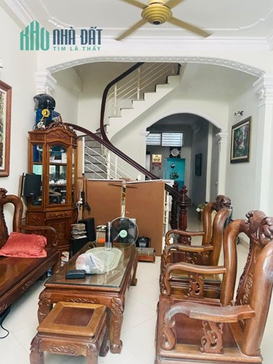 CC bán nhà riêng Vũ Trọng Phụng 4 tầng x 70m2 ngõ thông, gần phố, ở ngay giá 6.8 tỷ