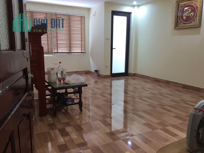 Nhà dân xây khu P/ lô Vũ Xuân Thiều, ngõ ô tô, DT 55m2 x 4T, MT 4.6m, nhỉnh 6 tỷ