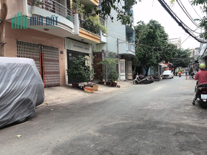 NHÀ 3 TẦNG BTCT - NHÀ ĐẸP VÀO Ở NGAY.- HẺM BA GÁC