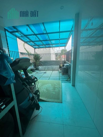 Bán nhà ngõ 213 Thiên Lôi, DT 79m 3 tầng sân cổng riêng GIÁ 3.05 tỉ cực đẹp