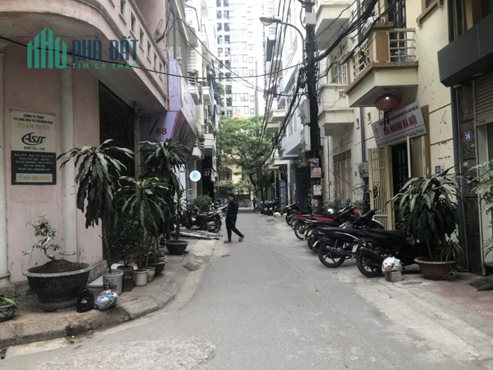 BÁN NHÀ 2 TẦNG TRUNG KÍNH, CẦU GIẤY - PHÂN LÔ - Ô TÔ - KINH DOANH