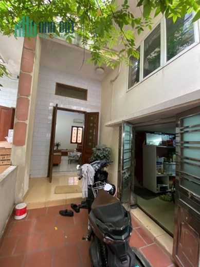 Bán nhà phố Chợ Hàng Cũ, diện tích 64m 2.5 tầng ngõ nông GIÁ 2.9 tỉ