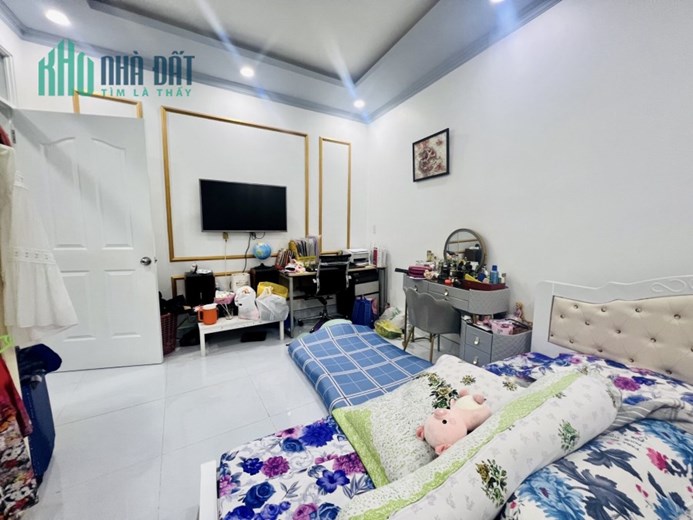 Bán Gấp Nhà 94m2 , Đường Hoàng Hoa Thám, Phường 5, Quận Bình Thạnh