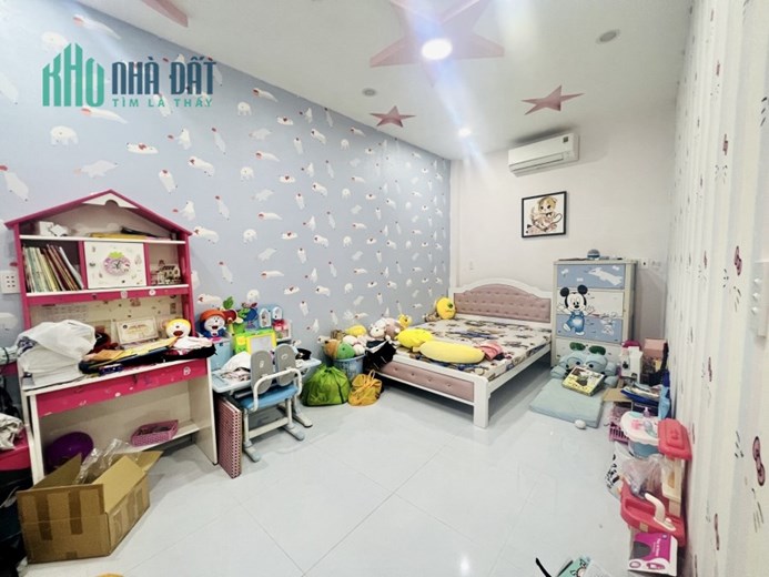 Bán Gấp Nhà 94m2 , Đường Hoàng Hoa Thám, Phường 5, Quận Bình Thạnh
