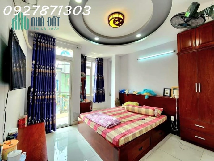Nhà phố chính chủ  gấp bán hẻm ô tô Phường 11 Bình Thạnh Lê Quang Định