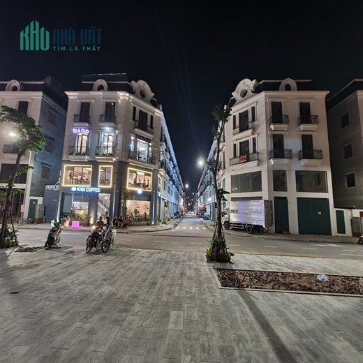 Shophouse 300m2 sàn ngay giữa trung tâm lõi kinh tế phía Đông Hà Nội.