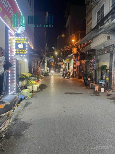 Bán đất Phú Diễn, Cầu Diễn lô góc 60m2 ngõ nông gần phố, 3 mặt thoáng 4 tỷ, đầu tư tốt
