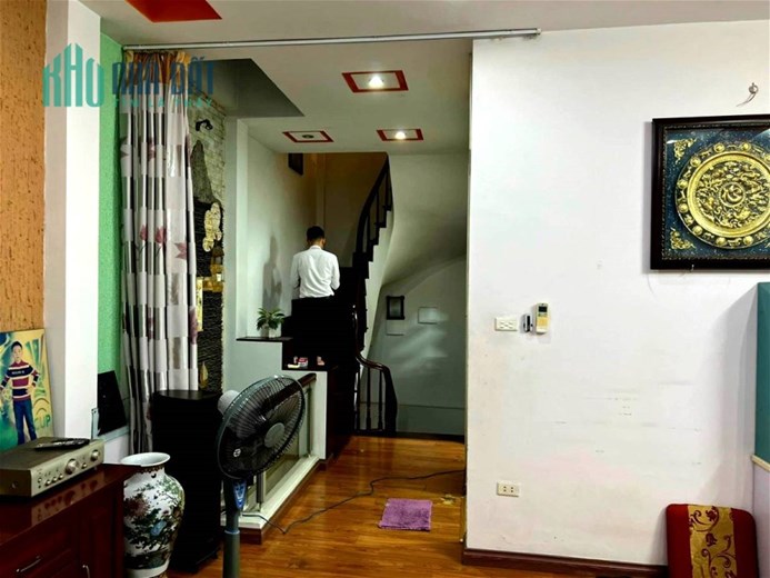 Bán nhà Ngọc Thụy Long Biên 50m2 5 tầng