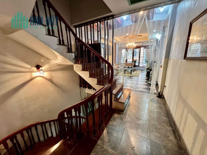 BÁN NHÀ MẶT PHỐ Hoa Bằng, Cầu Giấy, 65m2, oto, KD, 15.99 tỷ: hung1st