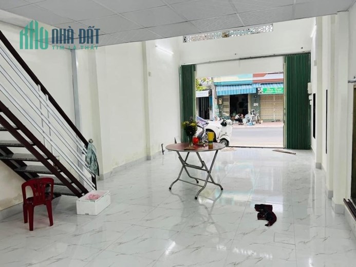 CHO THUÊ MẶT BẰNG ĐẸP GẦN CHỢ LẠC LONG QUÂN.
