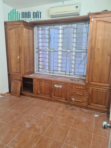 Bán nhà Hoàng Mai 32m, 4T, ngõ to, nhà đẹp, dân xây, SDCC, giá rẻ2.68 tỷ