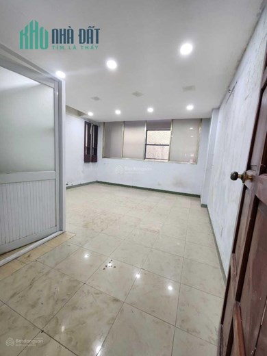 Cho thuê mặt tiền Đồng Đen, Tân Bình 28tr