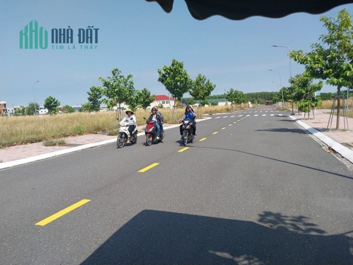 CÒN 5 LÔ ĐẤT NỀN NAM AN, DIỆN TÍCH 100M2(5X20) FULL THỔ, SỔ RIÊNG GIÁ CHỈ 1,55 TỶ