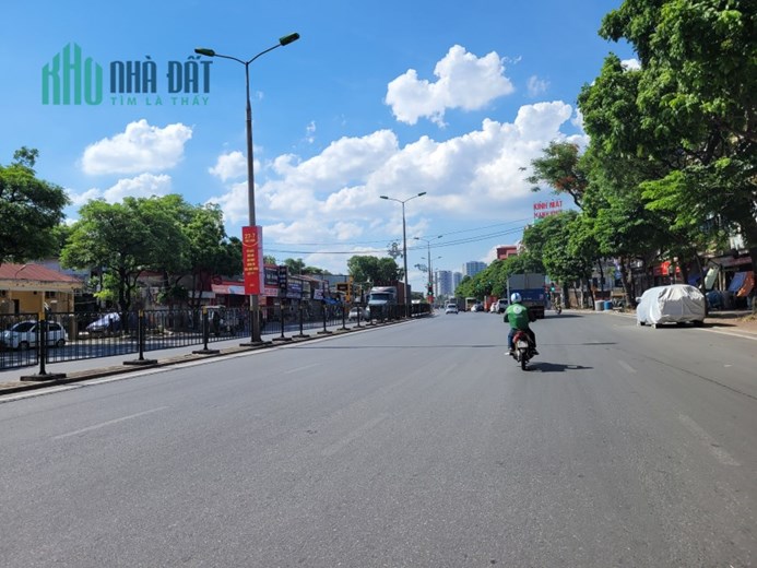 Bán đất đấu giá Tứ Hiệp 1360m2 MT 100m tại Thanh Trì, 3 ô tô tránh, giá 45 tr/m2 .