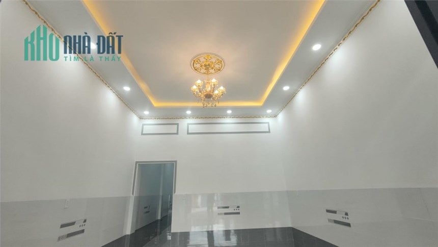 Nhà đẹp, máy lạnh sẵn, giá cực hấp dẫn gần Tp Tây Ninh