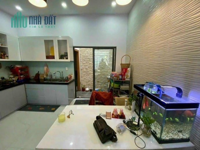 NHÀ SIÊU ĐẸP 1T2L - CÁCH MT PHẠM VĂN ĐỒNG 100M - NẰM TRONG KDC ĐỒNG BỘ YÊN TĨNH‼️