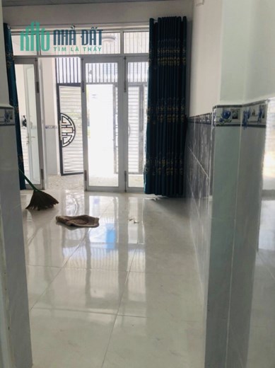 Bán nhà TDC Đất Lành đường 5m thông sau lưng trường mầm non Đất Lành