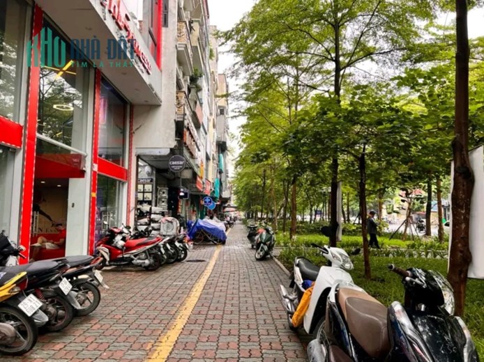 [Album]
🏫🌈🌈PHỐ MINH KHAI DO KHÔNG LO ĐƯỢC TÀI CHÍNH BÁC MÌNH BÁN MẢNH ĐẤT HIẾM! 88M MẶT TIỀN 7