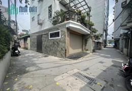 CẦN BÁN MẢNH ĐẤT SÁT PHỐ TÂN MAI, Ô TÔ VÀO NHÀ, SỔ VUÔNG A2, DIỆN TÍCH 50M2*MT5M