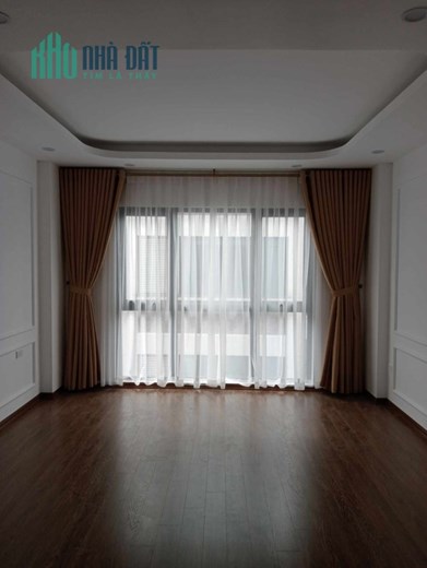 Chính chủ cần bán gấp căn nhà mặt ngõ tại Cát Linh Giảng Võ Hào Nam Đống Đa dt 72 m2 giá 25,5 tỷ