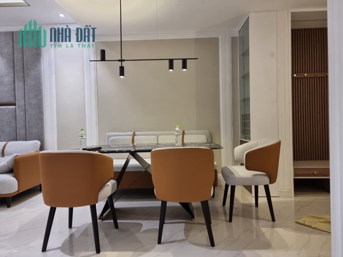 Cho thuê căn hộ Penthouse 3PN King Palace, Thanh Xuân full đầy đủ đồ