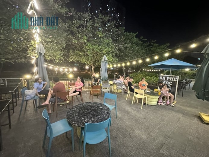 SANG NHƯỢNG QUÁN CAFE DO PHẢI CHUYỂN CÔNG TÁC XA NÊN MÌNH KO CÓ THỜI GIAN QUẢN LÝ QUÁN NÊN MÌNH