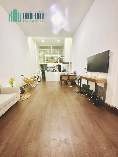 BÁN NHÀ cấp 4 hẻm xe tải đường vạn kiếp , phường 3 , bình thạnh