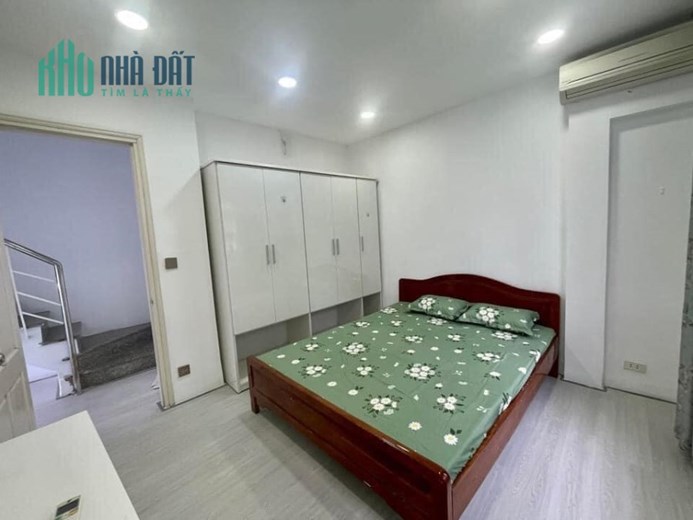 ĐÂY RỒI !!! Chỉ nhỉnh 3 tỷ sở hữu ngay siêu phẩm Chính Kinh, Đống Đa, 6 tầng cao