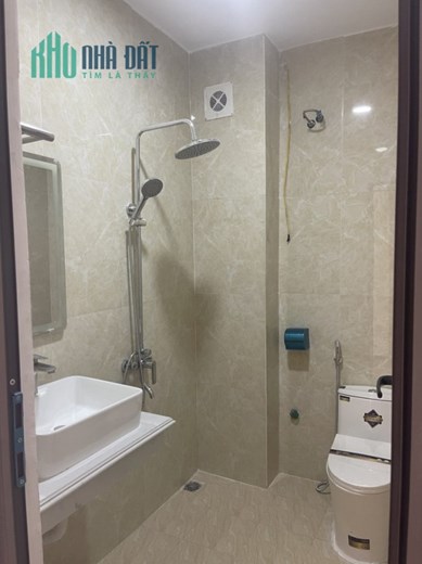 Bán nhà Tây Sơn 38m2 5 tầng, ngõ 3 gác đua, full nội thất, 4,8 tỷ