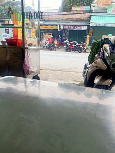 SANG NHƯỢNG MẶT BẰNG Mình cần sang mặt bằng Địa chỉ: Đường D14,Thuận Giao, Bình Dương