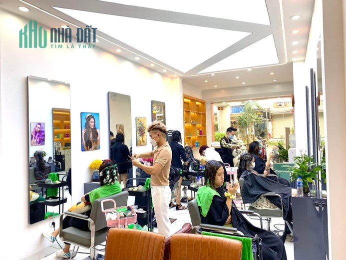 SANG NHƯỢNG SALON TÓC  ĐỊA CHỈ 116 PHỐ YÊN LÃNG, ĐỐNG ĐA, HÀ NỘI
