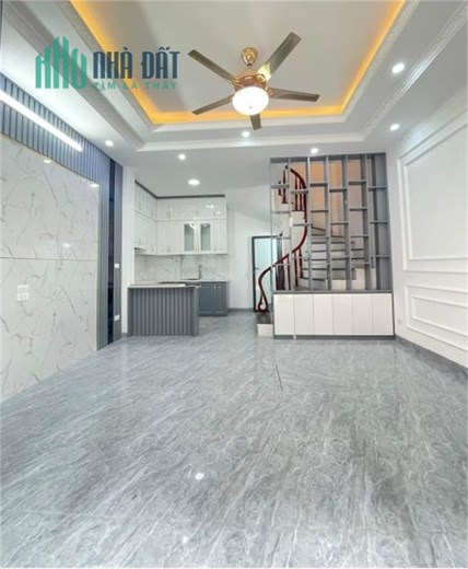 Bán nhà Vân Canh - 36 M2 x 5 Tầng - nội thất đẹp - ô tô đỗ cửa - view thoáng đẹp  - PB