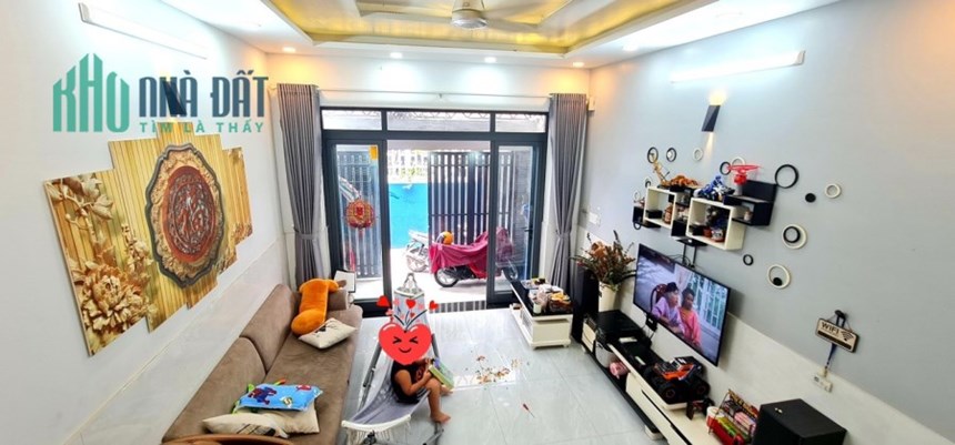 Ngộp bank sâu. Bán nhà 2t 62m2 HXH Lê Văn Việt. Chỉ 4.3 tỷ TL