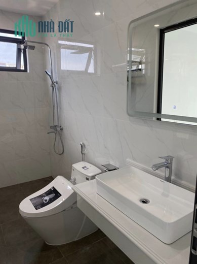 246m Mặt Tiền 9m Phố Hoàng Cầu Vị Trí Kim Cương Quận Đống Đa. Chủ Cần Bán Nhanh Để Đầu Tư Nhà Máy Ở
