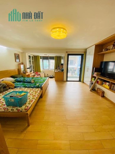 Bán nhà Mặt tiền Đặng Văn Ngữ giao Lê Văn Sỹ, DT: 6x19m, 4 Tầng, 4 PN - 5WC, 30.8 tỷ