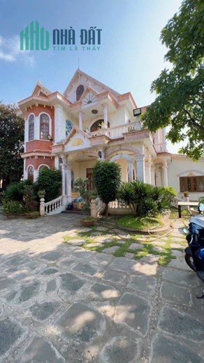 BÁN CĂN BIỆT THỰ GIÁ RẺ TỪ 20TỶ GIẢM CÒN 10TỶ