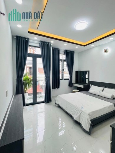 CCG nhà Bùi Quang Là Bùi Quang Là, 4x14m, HXH thống, 4 tầng, mới đẹp.